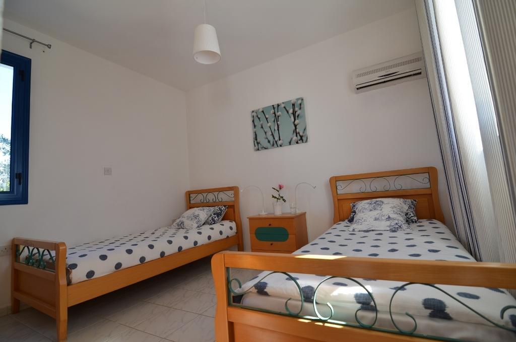 Sea Breeze Villas Argaka Zimmer foto