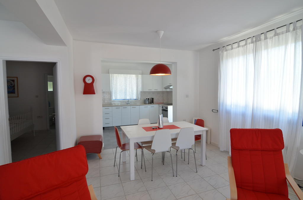Sea Breeze Villas Argaka Zimmer foto