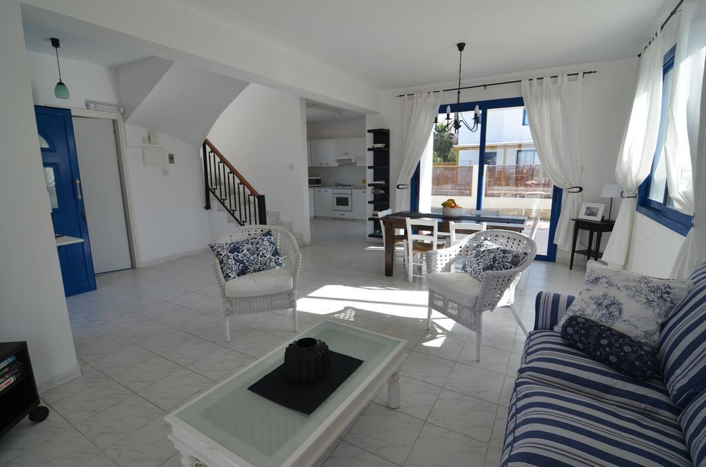 Sea Breeze Villas Argaka Zimmer foto