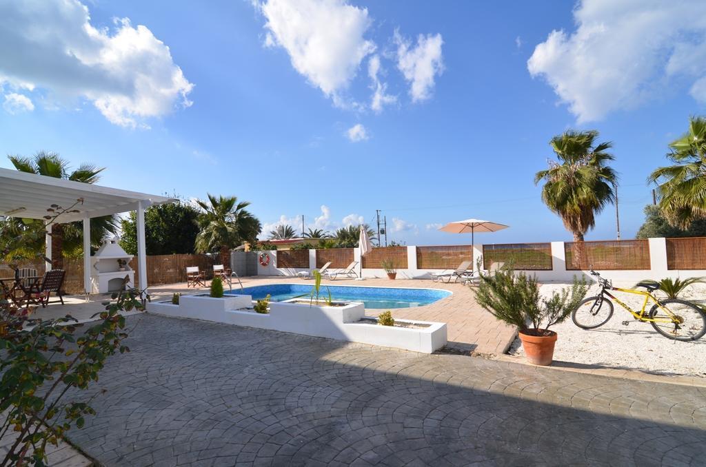 Sea Breeze Villas Argaka Zimmer foto