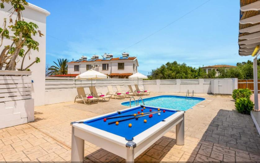 Sea Breeze Villas Argaka Exterior foto